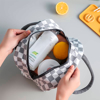 Imagen de Lunchera Almuerzo Unisex Aislante Diseño Ajedrez 6.5L