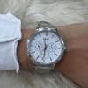 Imagen de Reloj Q&Q A04A-001PY Plateado, Detalles Dorados